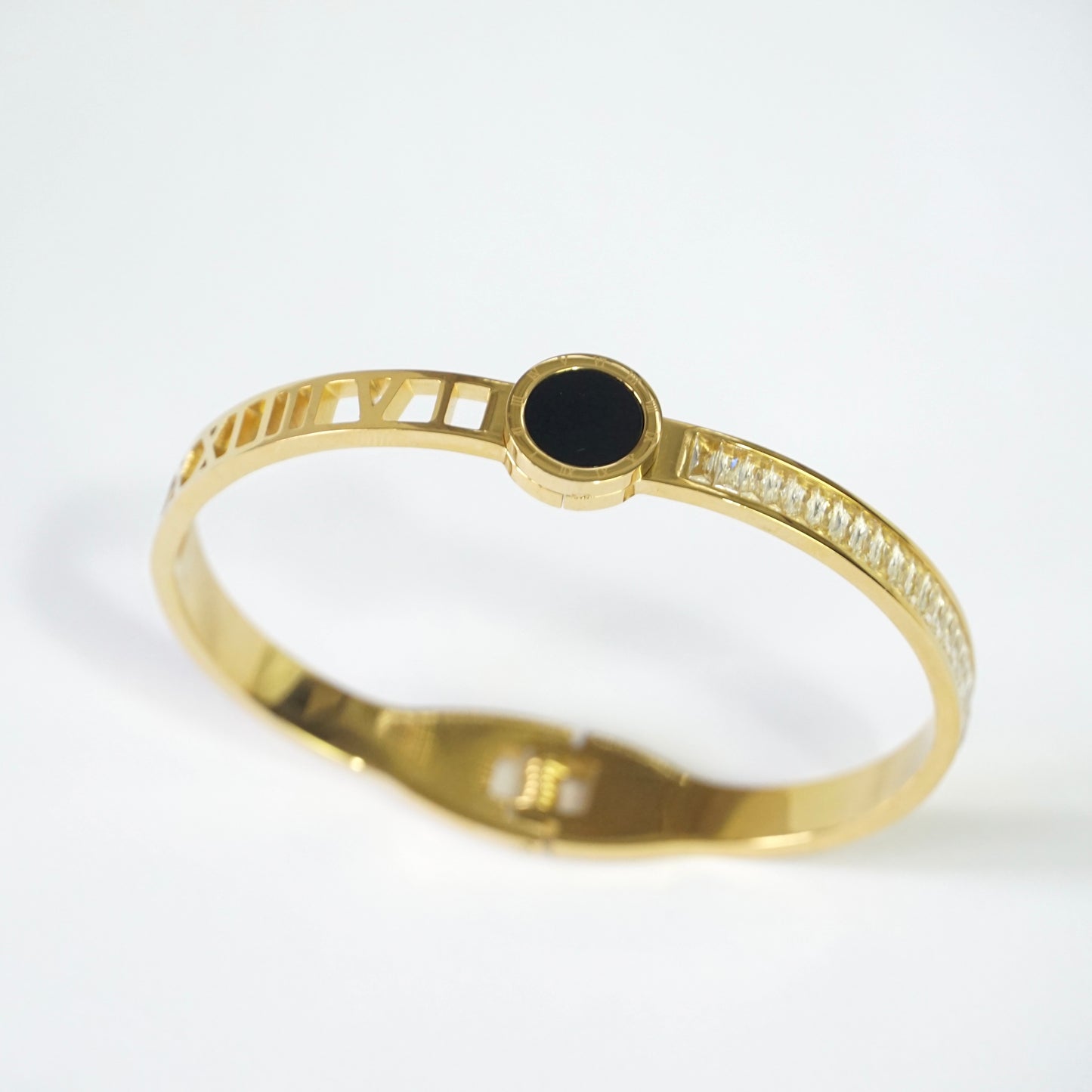 BV Cuff Bangle