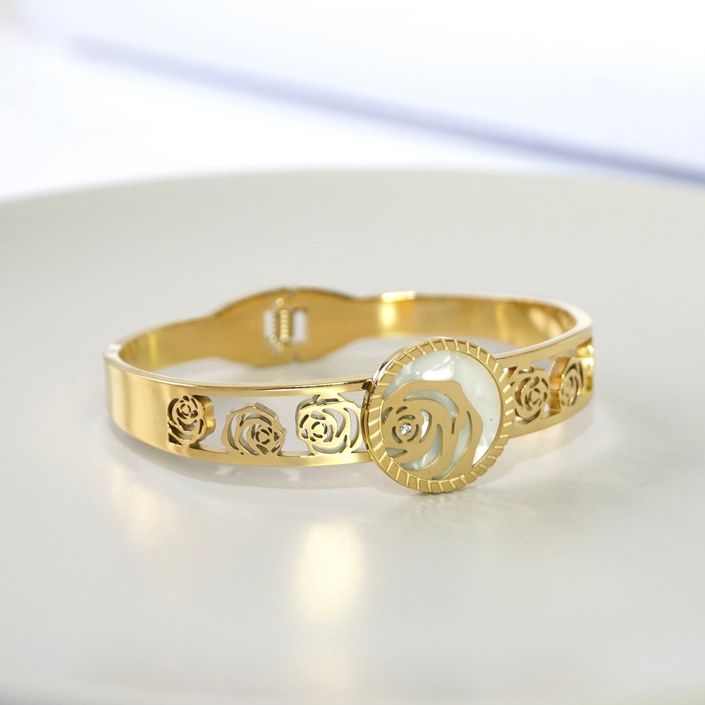 Roses Flower Cuff Bangle