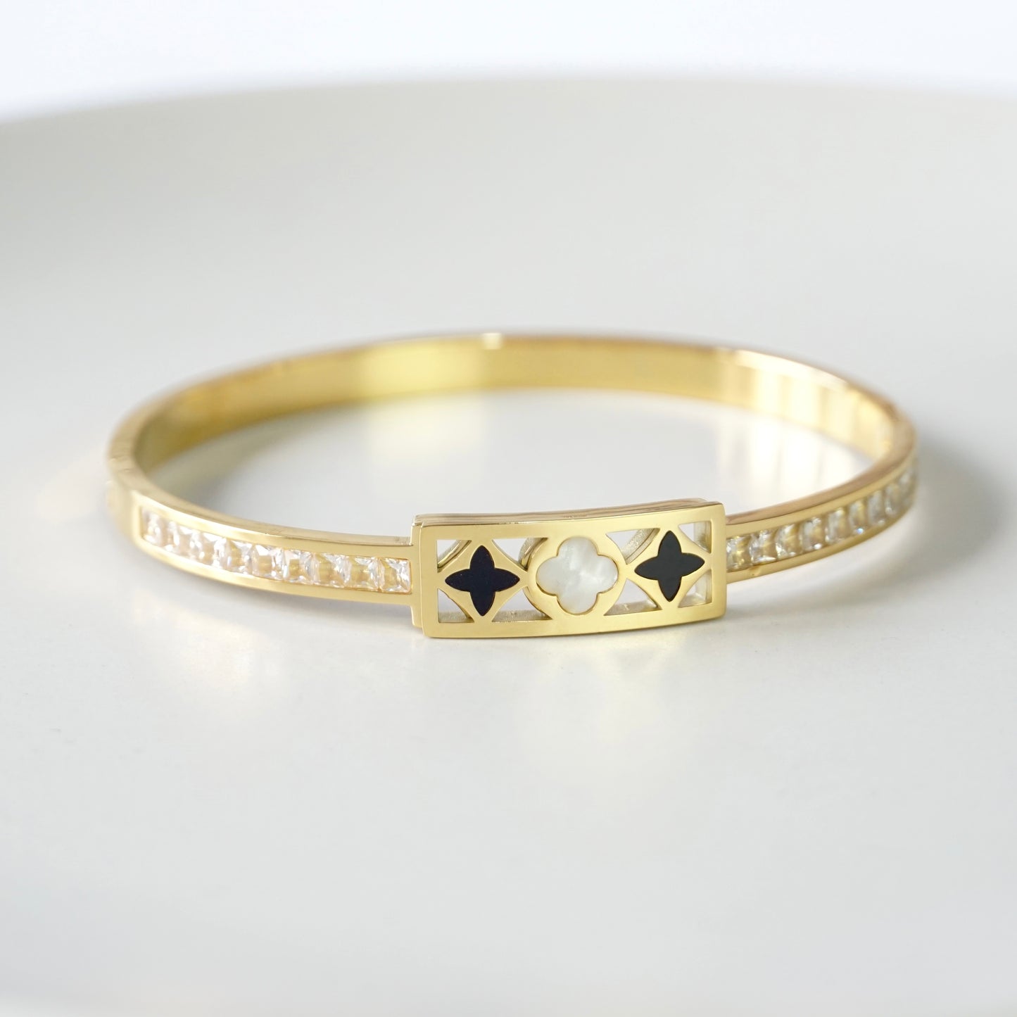 Star Cuff Bangle