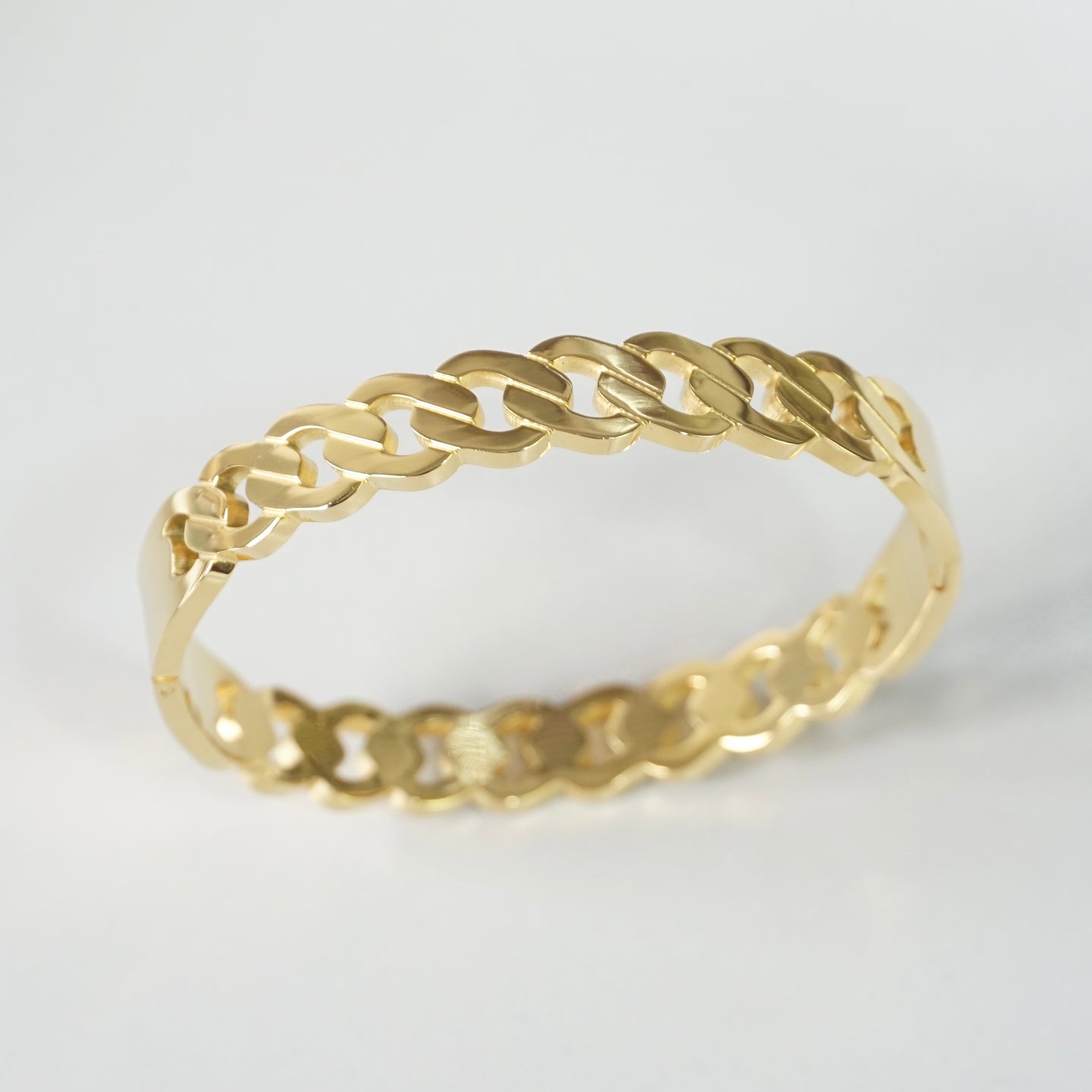 Clio Cuff Bangle