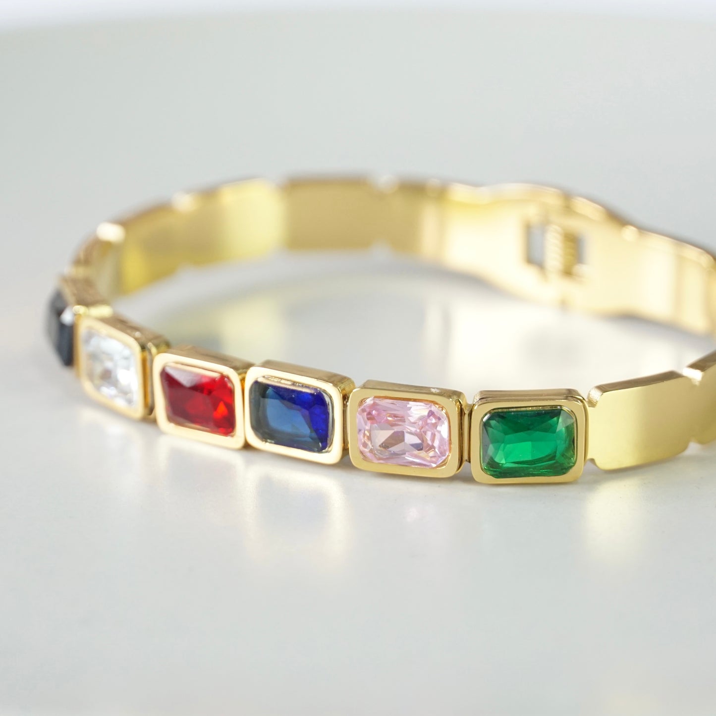 Color Stone Cuff Bangle