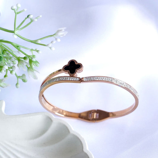 Clover Cuff Bangle