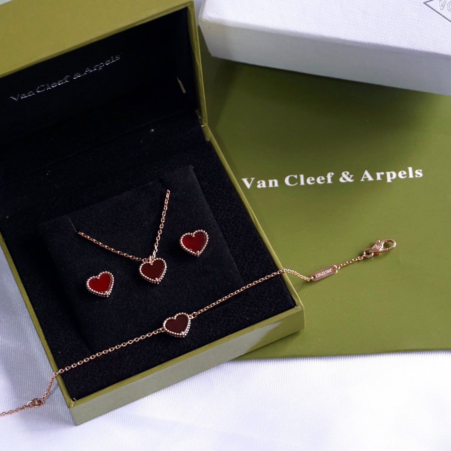 Vca Heart Alhambra Set