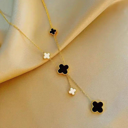 Double Color Clover necklace