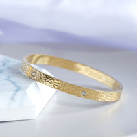 CT Stone Love Bangle D5